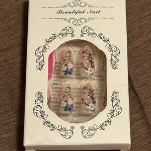 Floral Press On Nails